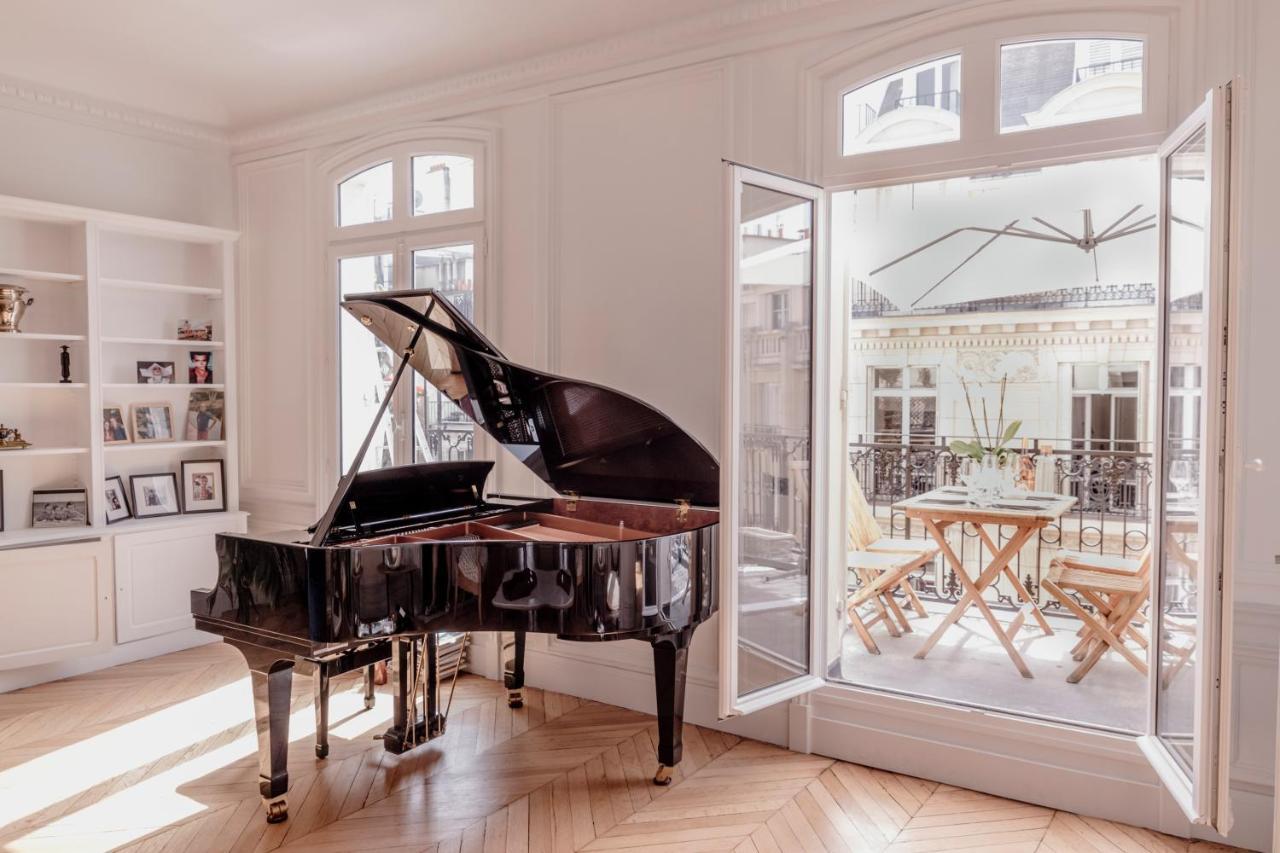 Luxueux Duplex Elysees 240m2 Parijs