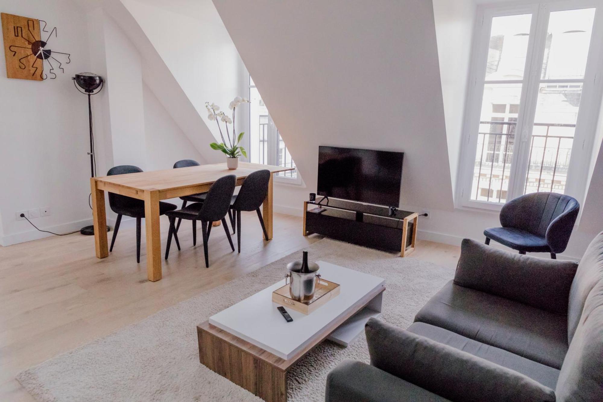 Luxueux Duplex Elysees 240m2 Appartement Parijs